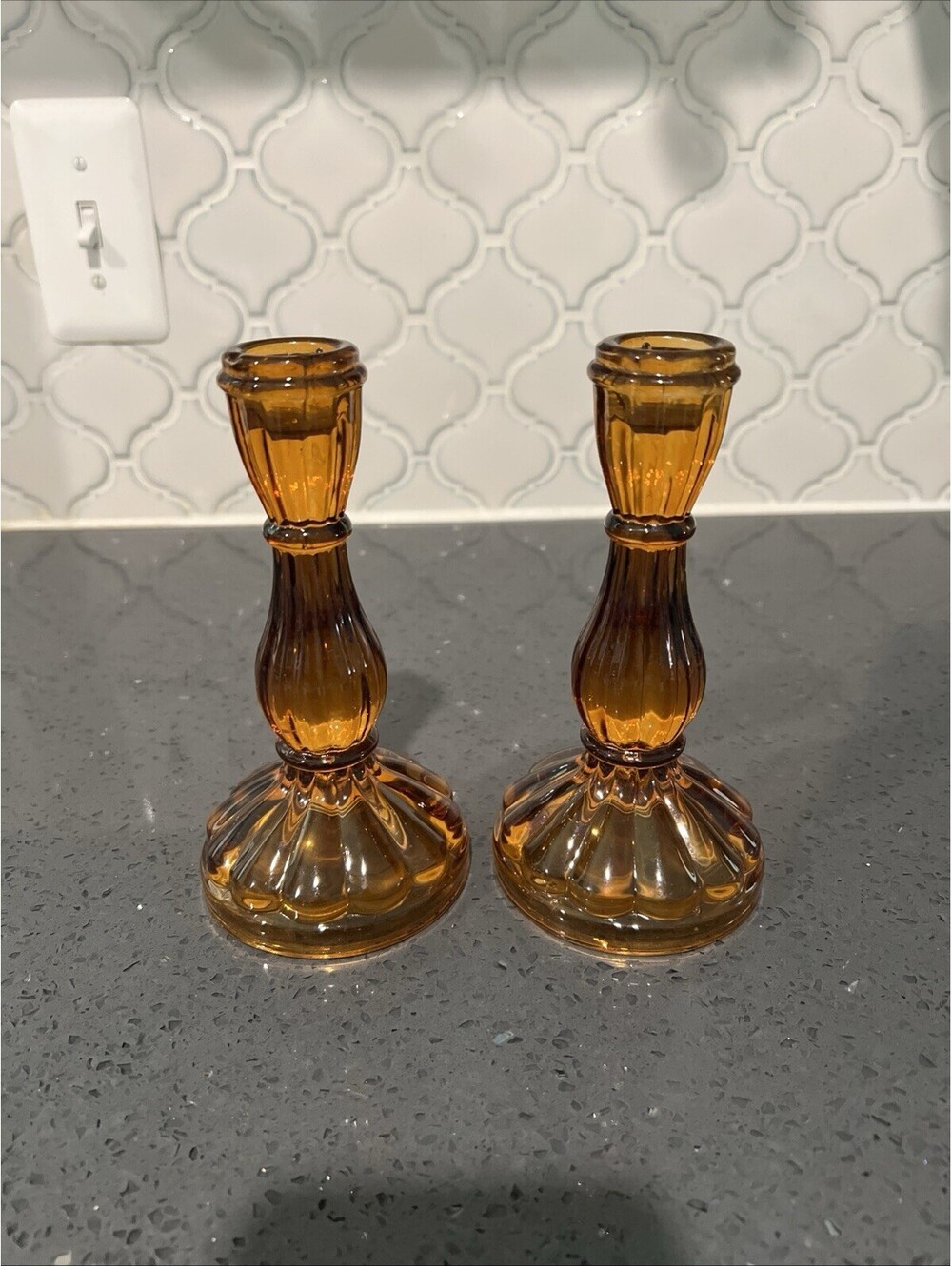 2 Robert Stanley Signature Collection Amber Glass Taper Candlesticks 6”